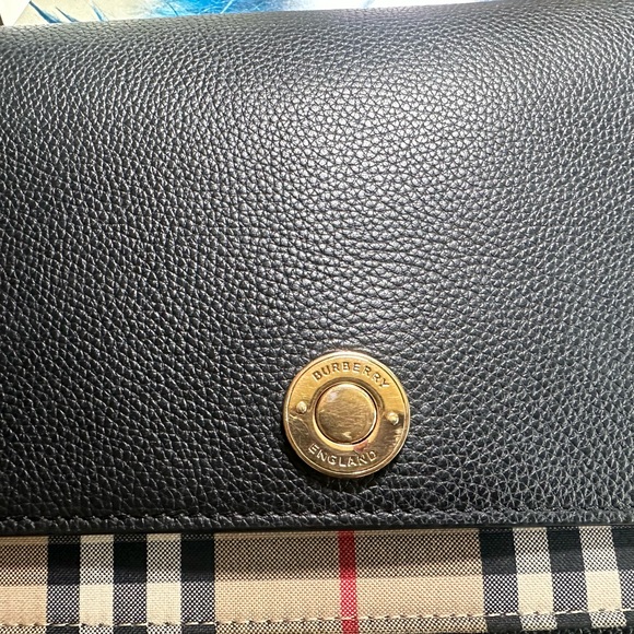 Burberry crossbody NOTE bag Vintage Check / Leather in Black preowned - Picture 14 of 16